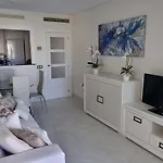 Magic - 1st Line, Seaview, Pool & Parking Ifach