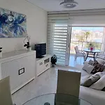 Apartamento Magic - 1st Line, Seaview, Pool & Parking Ifach