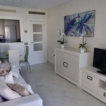 Magic - 1st Line, Seaview, Pool & Parking Ifach