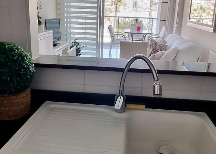 Magic - 1st Line, Seaview, Pool & Parking Apartamento